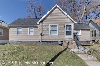 1203 W Mulberry St, Bloomington, IL 61701