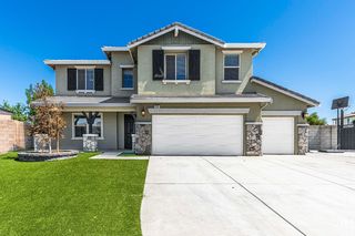 700 Christensen Ct, Bakersfield, CA 93314