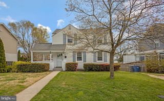 2833 Cherry St, Falls Church, VA 22042