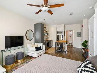 8757 Penrose Ln #S-302, Lenexa, KS 66219