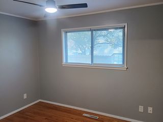 Bedroom #3 - 11'x10.5'