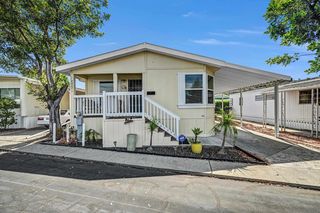 4922 1/2 Old Cliffs Rd, San Diego, CA 92120