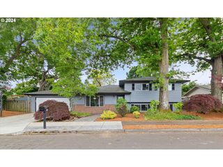 14422 NE Shaver St, Portland, OR 97230
