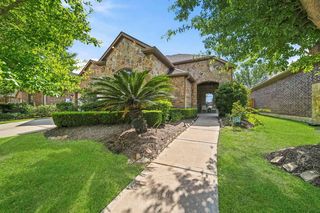 2206 Ascot Ln, Sugar Land, TX 77479