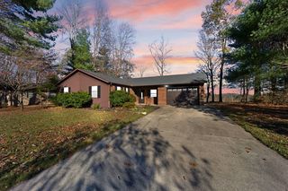258 Timberlake Dr, Bronston, KY 42518