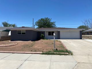 9608 Stonehaven Dr, El Paso, TX 79925