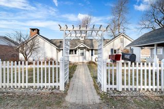 3814 S  Shore Dr, Delton, MI 49046