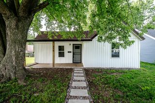 316 E Washington Street, Pierce City, MO 65723