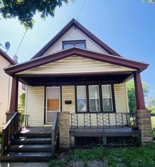 1527 North 30th STREET, Milwaukee, WI 53208