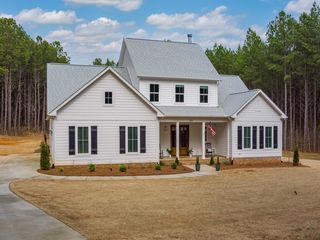 450 Lancaster Farm Rd, Roebuck, SC 29376