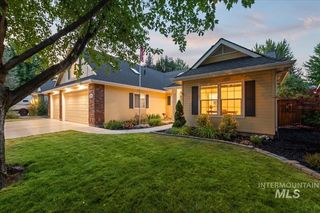 192 E  Stonewater Ct, Eagle, ID 83616