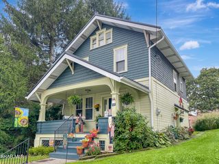 218 E  Crawford St, Ebensburg, PA 15931