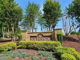 108 Cherokee Dr #5, Lexington, NC 27295