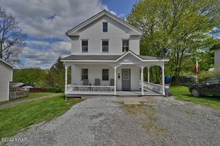 421 Grove St, Honesdale, PA 18431