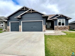 3604 E  High Plains Cir, Sioux Falls, SD 57108