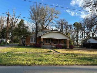 E, Dumas, AR 71639