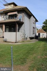 632 Taylor Ave, Upper Chichester, PA 19061