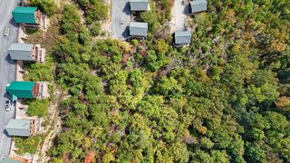 2820 Mountain Glory Trl, Sevierville, TN 37876