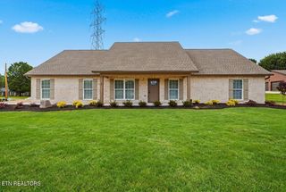 330 Kenmark Dr, Maryville, TN 37803