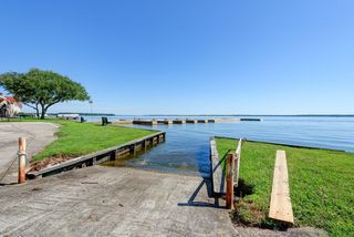 38 Regency Point, Montgomery, TX 77356