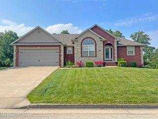 5505 Bull Rock Dr, Jefferson City, MO 65109