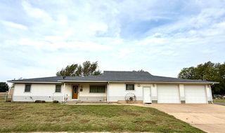602 Sheridan Ave, Fort Supply, OK 73841