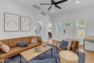 2046 N 11TH Street, Phoenix, AZ 85006