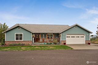 201 Harmony Lane, Silver Creek, WA 98585