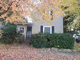 216 W  Main St, Flora, IN 46929