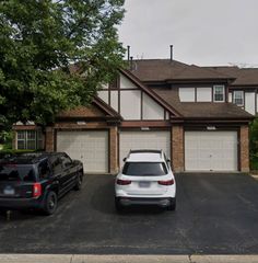 199 Lawn Ct, Buffalo Grove, IL 60089