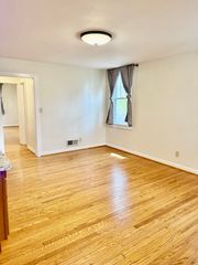 4 Hillside Ave #1, Goldens Bridge, NY 10526