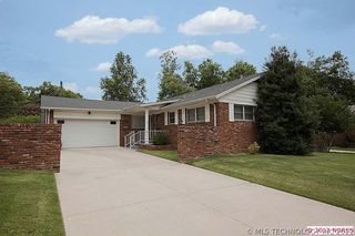 2517 E  57th St, Tulsa, OK 74105