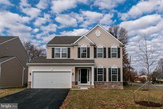 25 Chestnut Ave, Newark, DE 19711