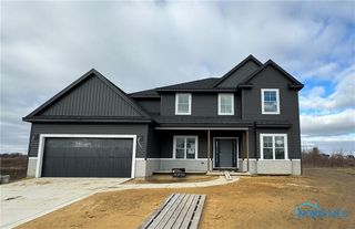 1406 Roberts Cir, Waterville, OH 43566