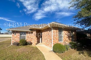 708 Biloxi Dr, Ennis, TX 75119