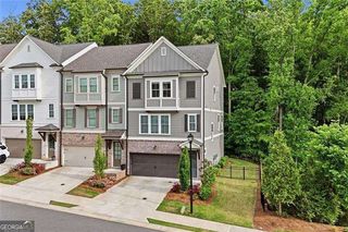 228 Retreat Ln, Canton, GA 30114