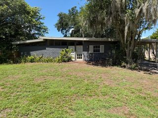 1227 Country Club Dr, Orlando, FL 32804