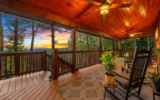 400 Woodland Ridge Dr, Morganton, GA 30560