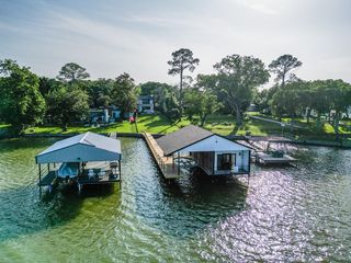 8110 Wallace Rd, Fort Worth, TX 76135
