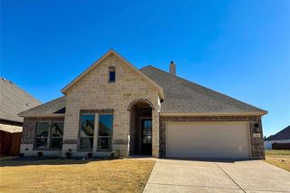 124 Mockingbird Hill Dr, Joshua, TX 76058