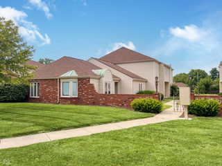 2012 E  10th St, Anderson, IN 46012