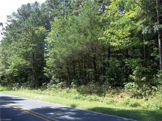 Clyde King Rd, Seagrove, NC 27341
