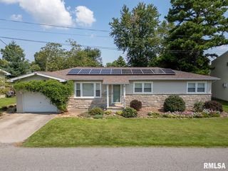 1408 W  Goodall St, Marion, IL 62959