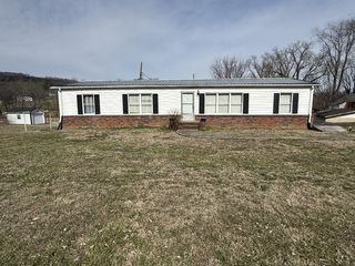 320 Lebanon Hwy, Carthage, TN 37030