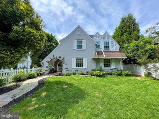 1046 Montgomery Ave, Narberth, PA 19072