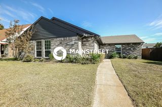 4522 Horizon Dr, Rowlett, TX 75088