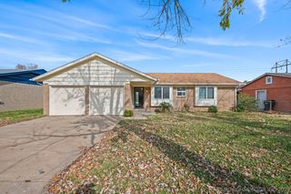 628 E  Main St, Collinsville, OK 74021