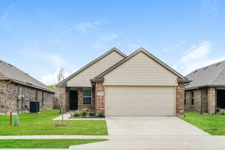 3607 Joshua St, Ennis, TX 75119