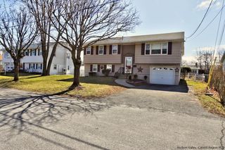 4 Brinnier Lane, Saugerties, NY 12477