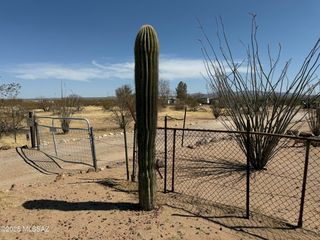 16177 W  Hermans Rd, Tucson, AZ 85735